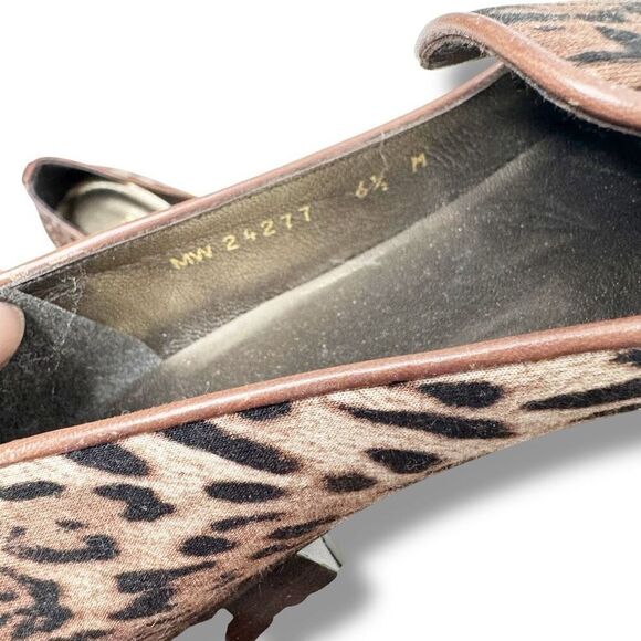 Stuart Weitzman Leopard Print Fabric Leather Trim Loafers Women’s Size 6.5 M - Picture 9 of 10